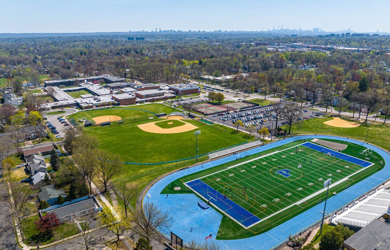 Paramus High School