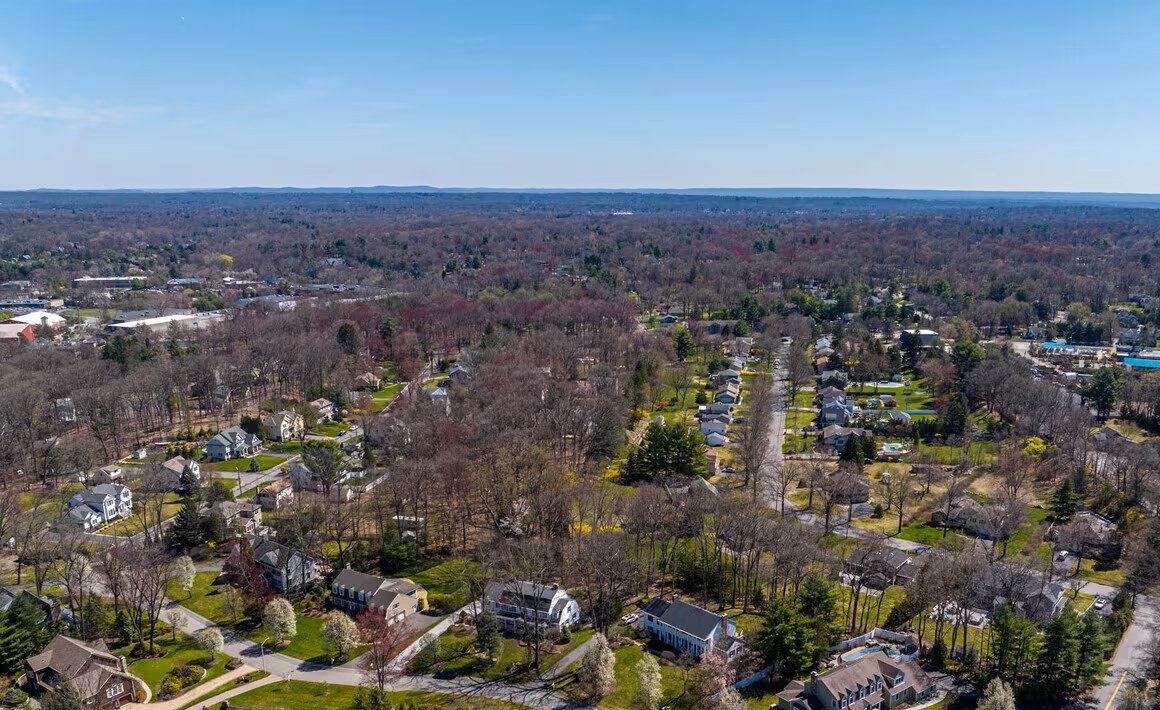 Franklin Lakes NJ luxury real estate