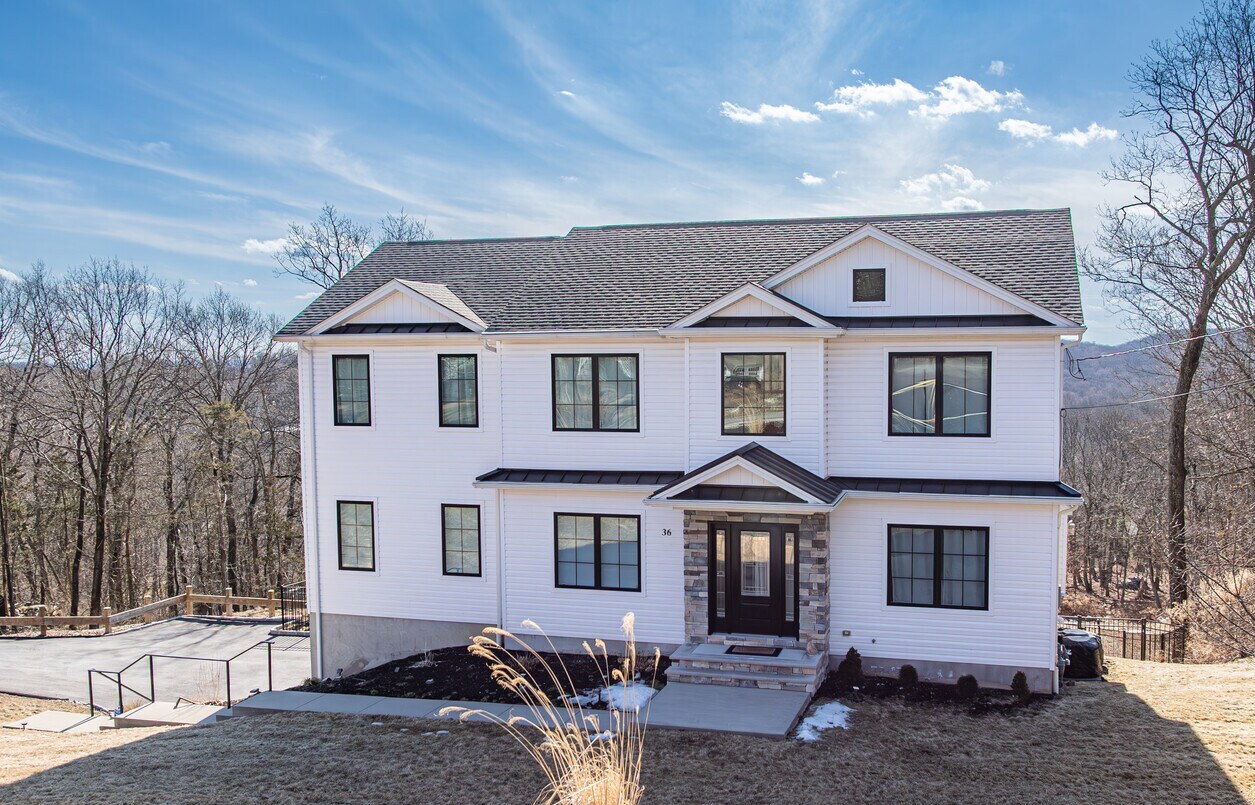 Kinnelon estate home