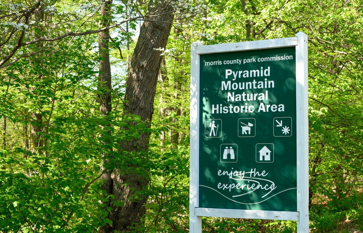 Pyramid Mountain