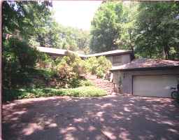 37 FOX LEDGE RD, Kinnelon Boro, NJ 07405