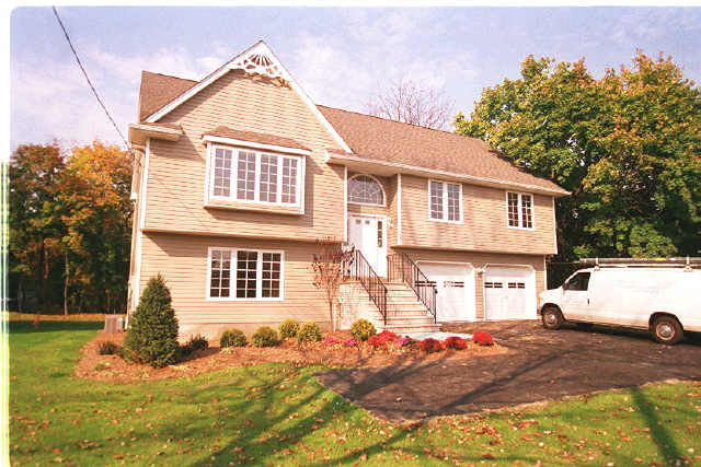 135 Lincoln Park Rd, Pequannock Twp., NJ 07440