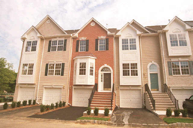 249 Terrace Lake Drive, Butler Boro, NJ 07405
