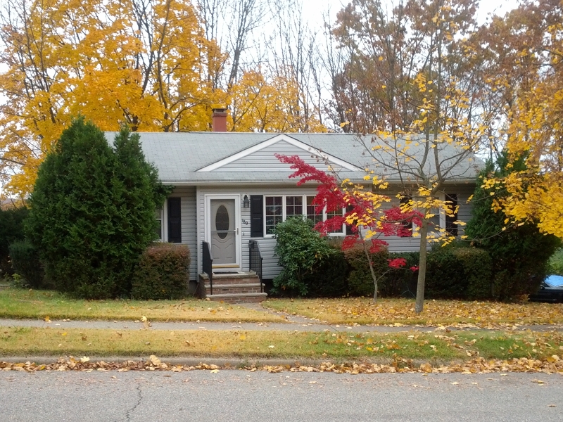 180 Clark St, Bloomingdale Boro, NJ 07403