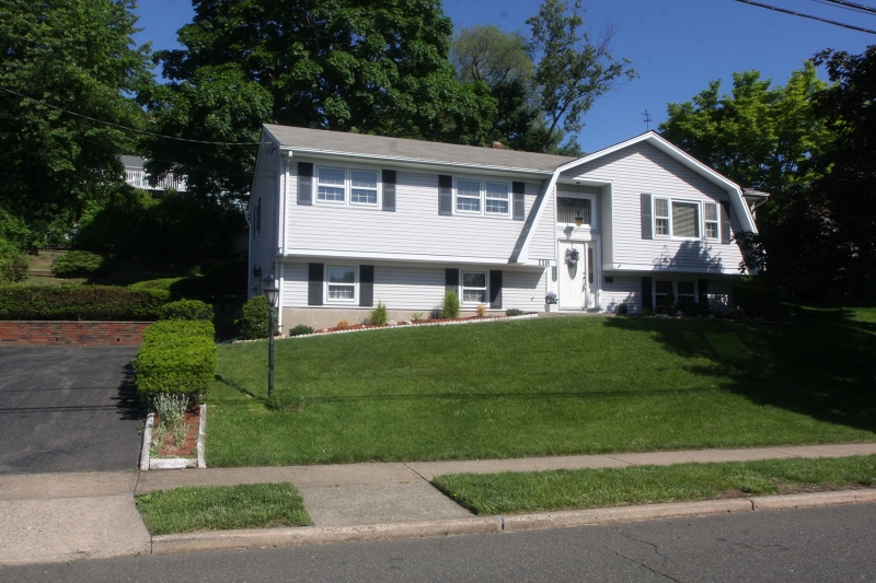 118 Avenue B, Haledon Boro, NJ 07508