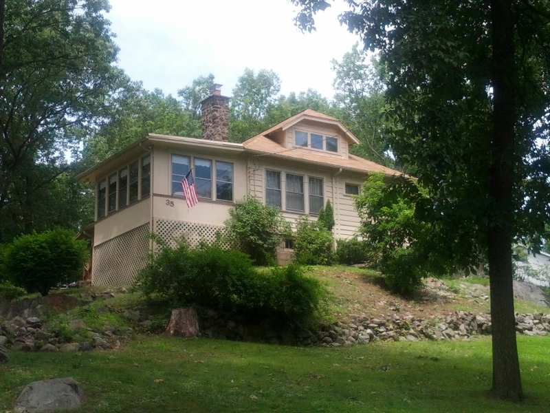 35 Highland Ave, Bloomingdale Boro, NJ 07403