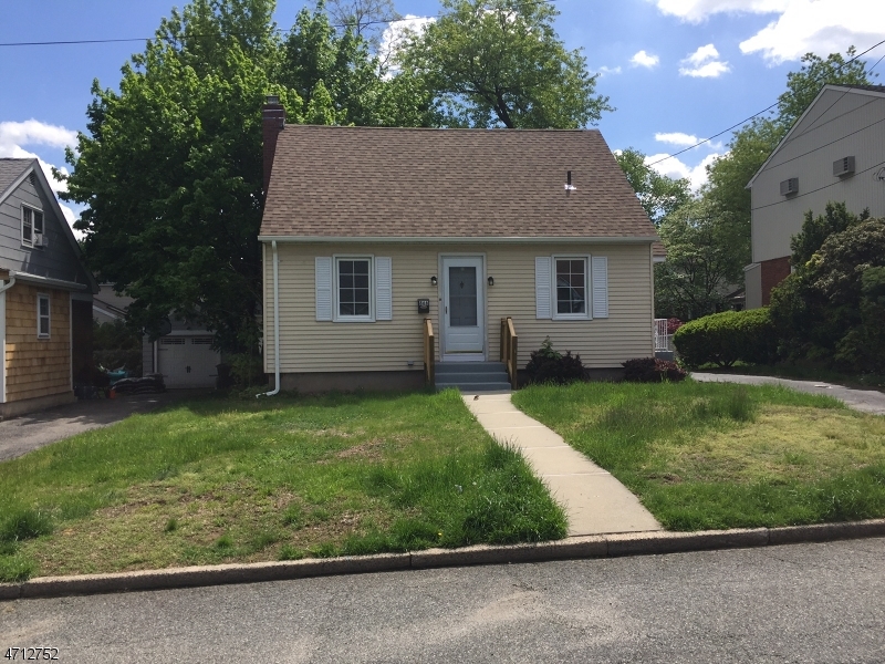866 WYOMING AVE, Maywood Boro, NJ 07607