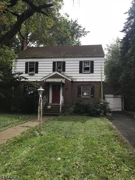 230 E 2ND AVE, Roselle Boro, NJ 07203