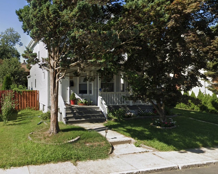82 W JOHNSTON ST, Washington Boro, NJ 07882