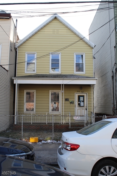 38 W 16TH ST, Bayonne City, NJ 07002