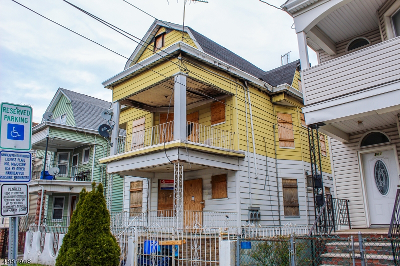 977-979 MADISON AVE, Paterson City, NJ 07501
