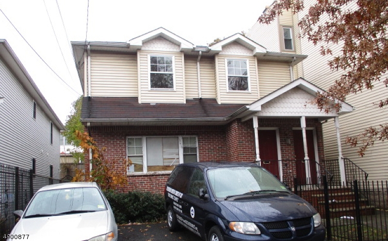 694-696 S 20TH, Newark City, NJ 07103