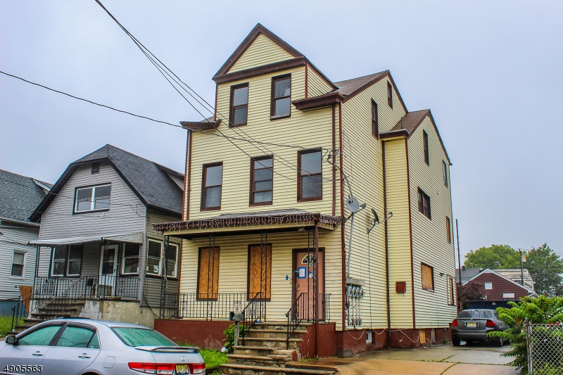 275-277 E 22ND ST, Paterson City, NJ 07514
