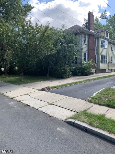 214 CRESCENT AVE, Leonia Boro, NJ 07605