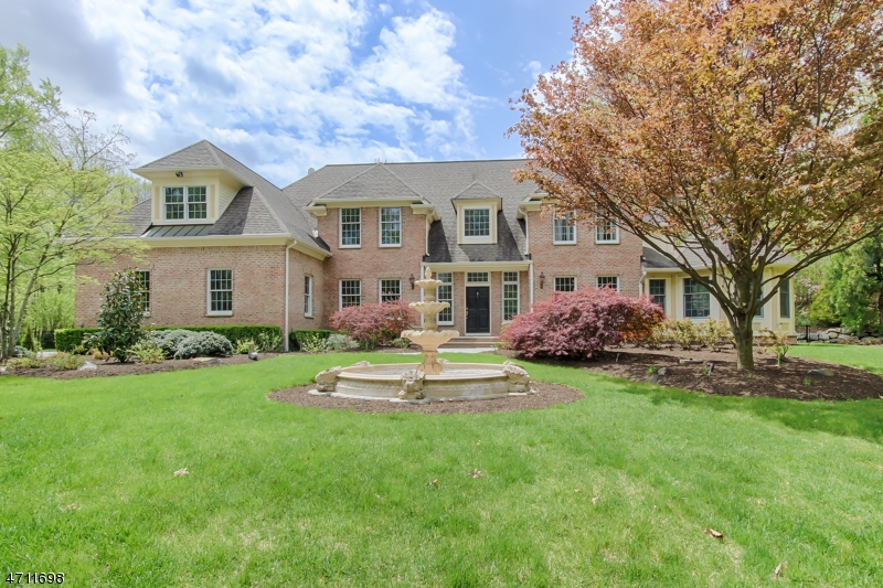 826 W SHORE DR, Kinnelon Boro, NJ 07405