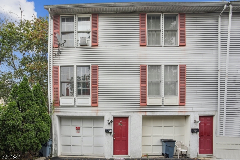 54 Bruen Ave, Irvington Twp., NJ 07111